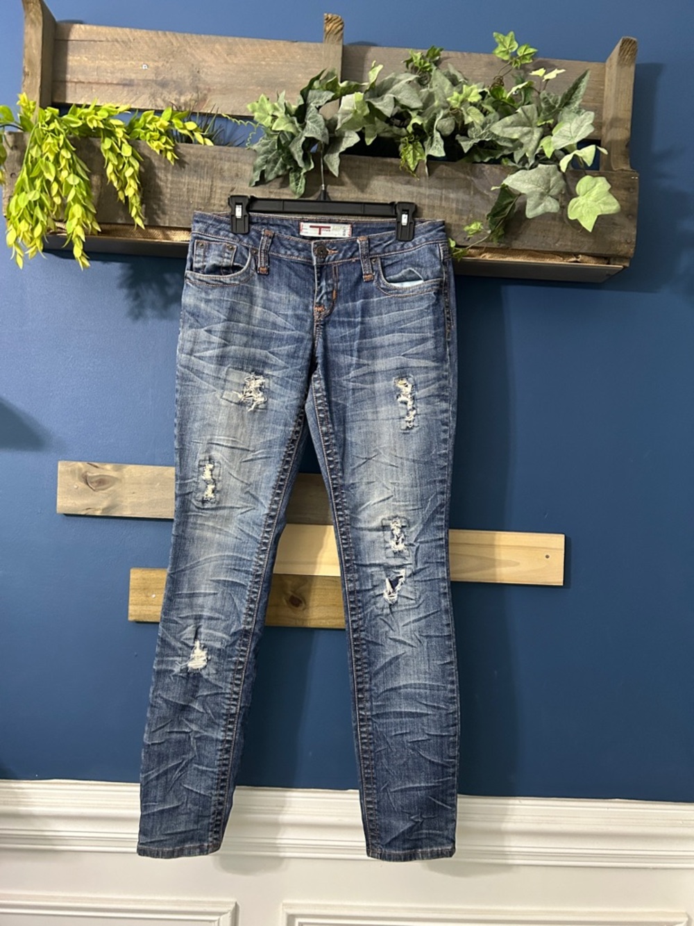 T Five Classic Distressed & Schrunchy Blue Skinny Jeans 9 Jr EUC